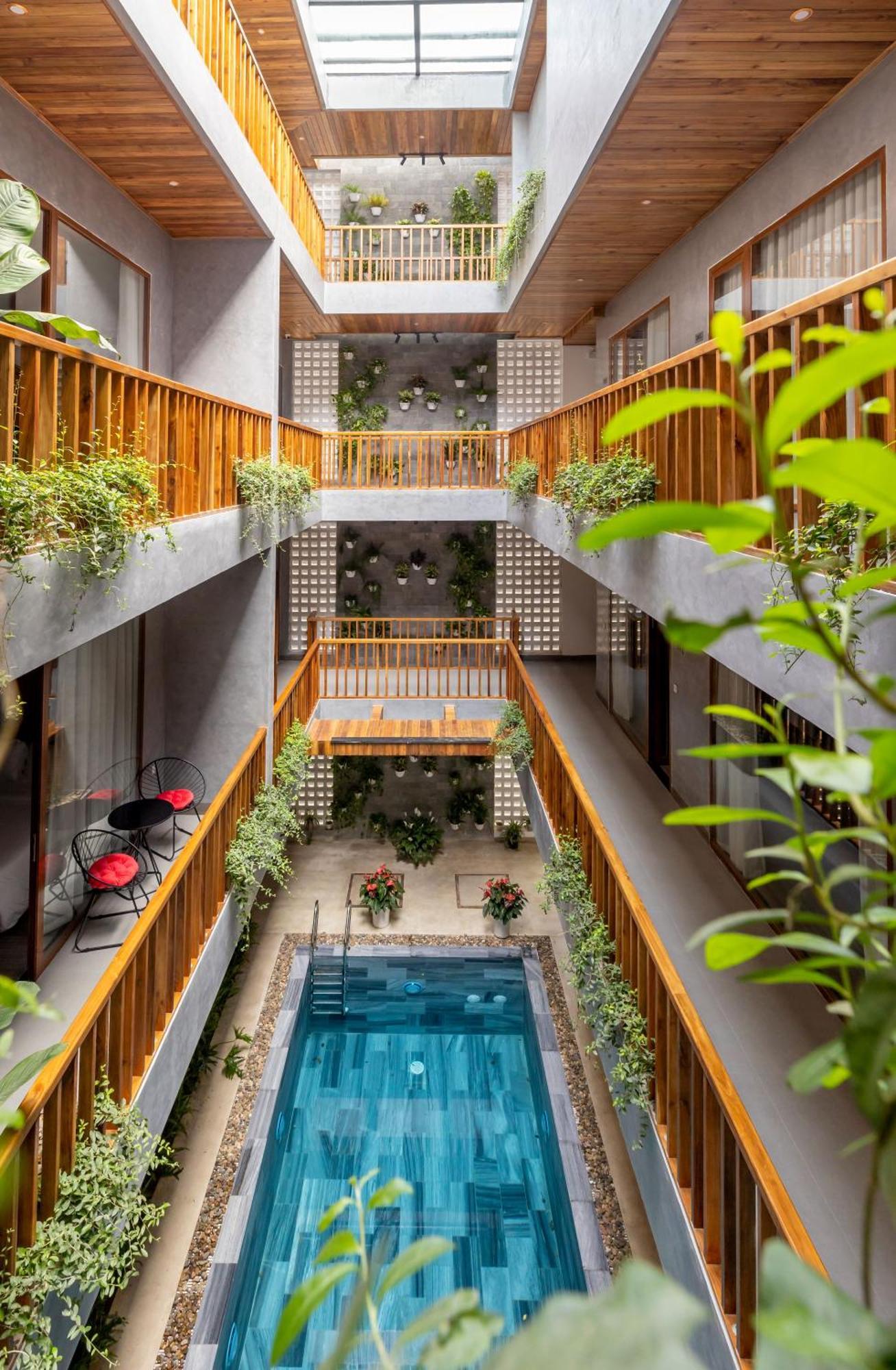 Moon Sun Boutique Villa Hotel Hue Exterior photo