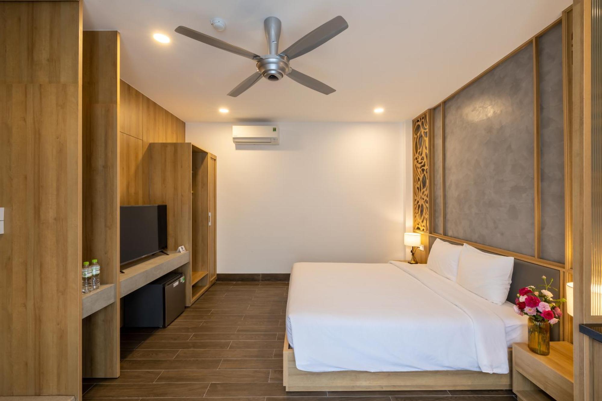 Moon Sun Boutique Villa Hotel Hue Exterior photo